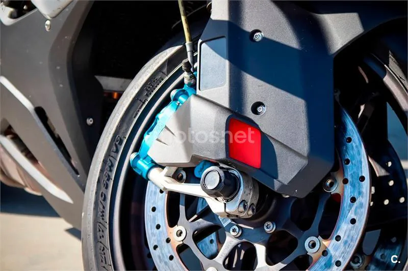 BMW S 1000 RR – Vista 12