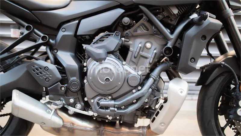 Yamaha MT-07 – Vista 4