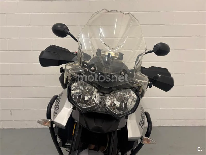 Triumph Tiger 800 XR – Vista 19