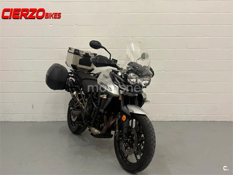 Triumph Tiger 800 XR – Vista 8