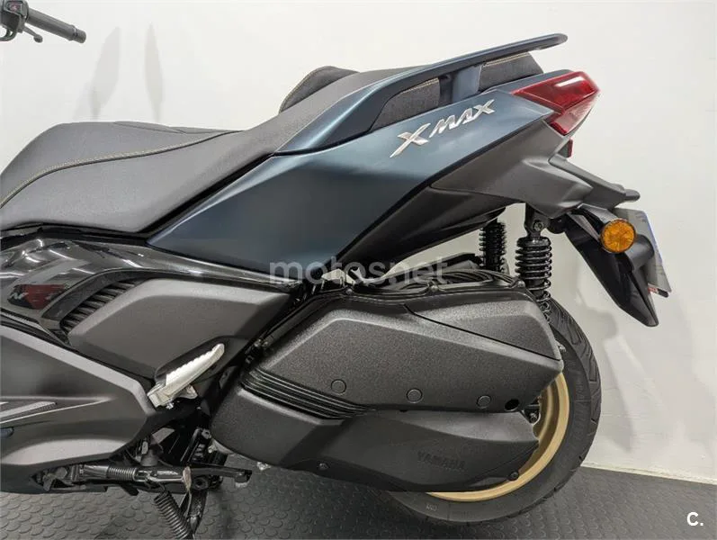 Yamaha XMAX 300 – Vista 4