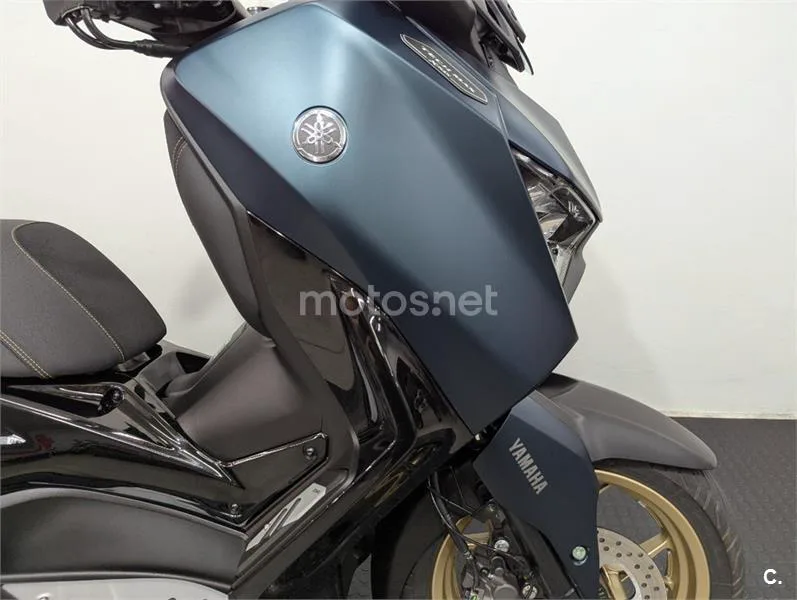 Yamaha XMAX 300 – Vista 6