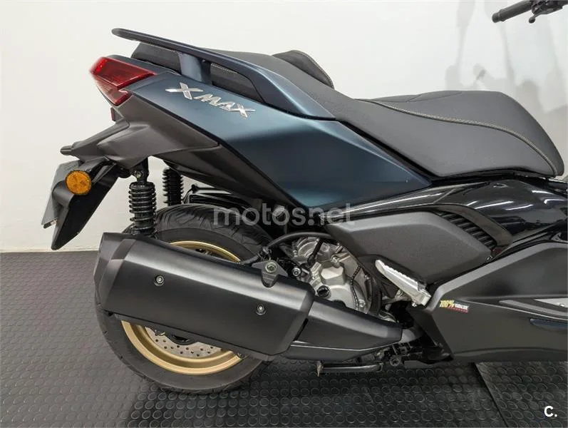 Yamaha XMAX 300 – Vista 8