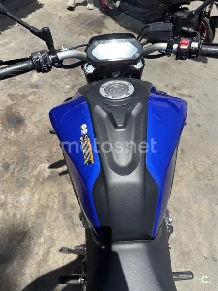 Yamaha MT-07 – Vista 7