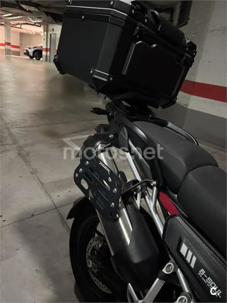 Triumph Tiger 900 – Vista 2
