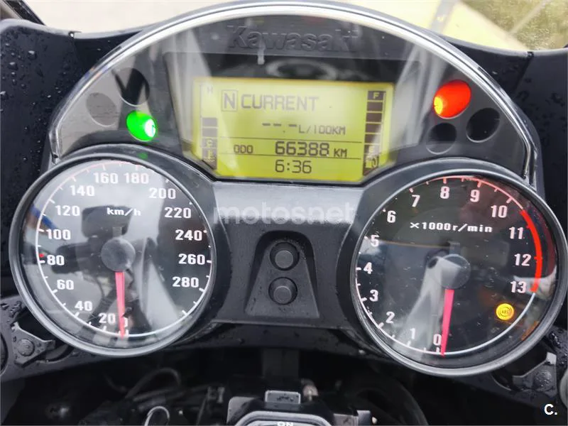 Kawasaki 1400GTR – Vista 4