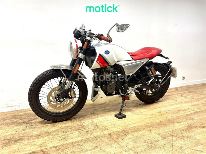 FB Mondial HPS 125 - Vista 11