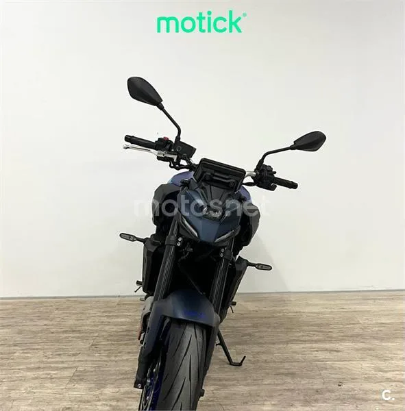 Yamaha MT-07 – Vista 9