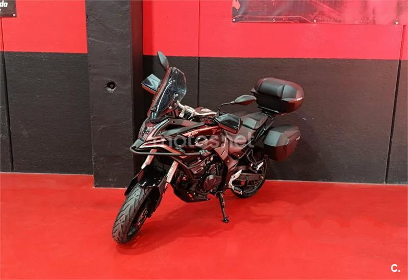 Voge 500 DS – Vista 4
