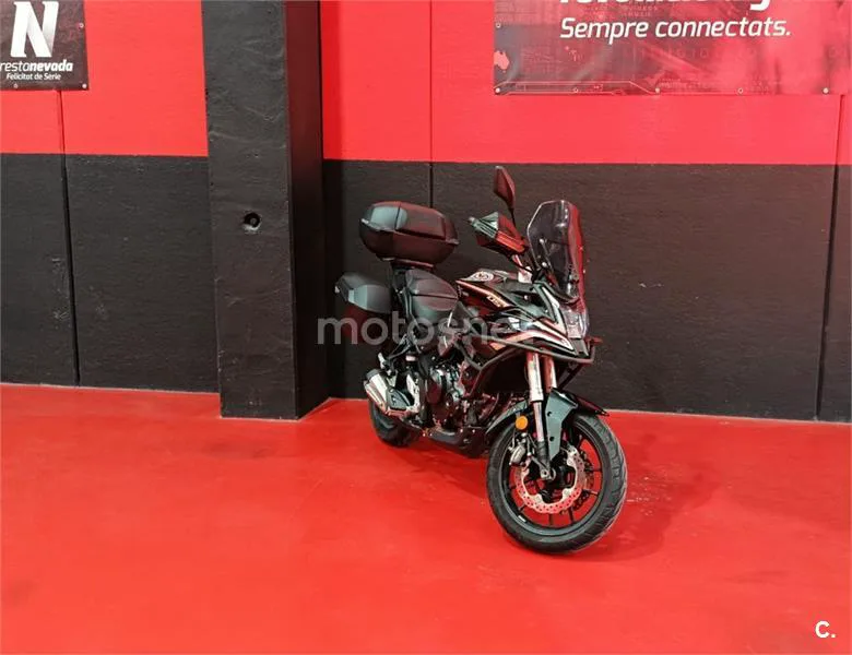 Voge 500 DS – Vista 6