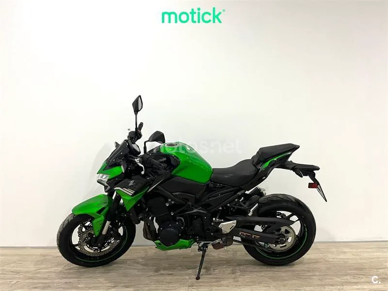Kawasaki Z900 – Vista 5