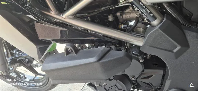 Kawasaki Z125 – Vista 15