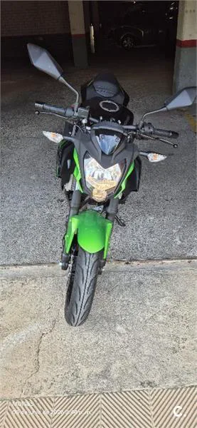 Kawasaki Z125 – Vista 7