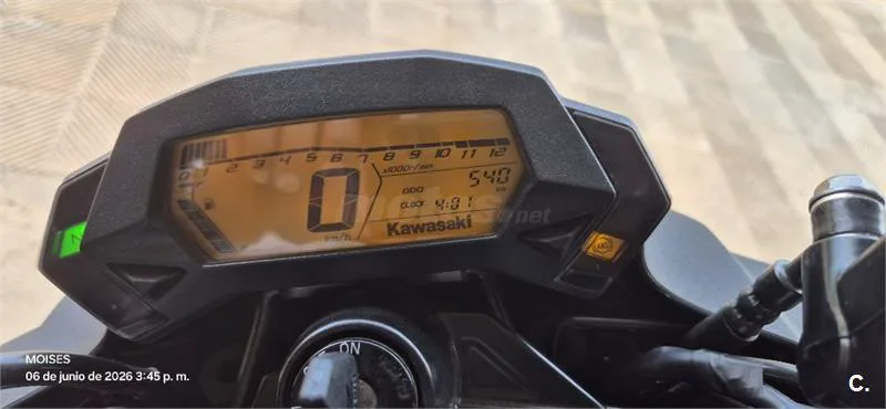 Kawasaki Z125 – Vista 9