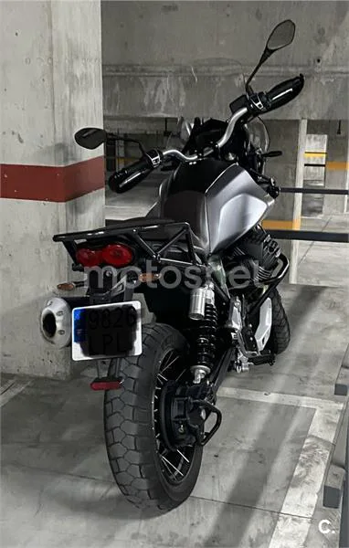 Moto Guzzi V85 TT – Vista 2