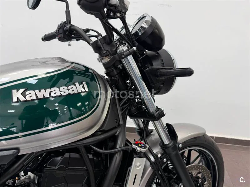 Kawasaki Z650 – Vista 19