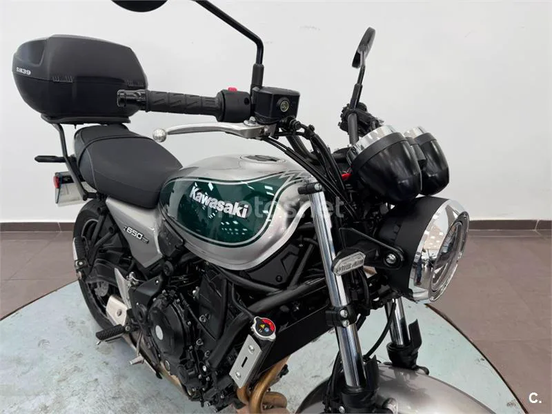Kawasaki Z650 – Vista 20