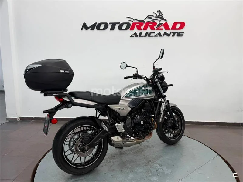 Kawasaki Z650 – Vista 5