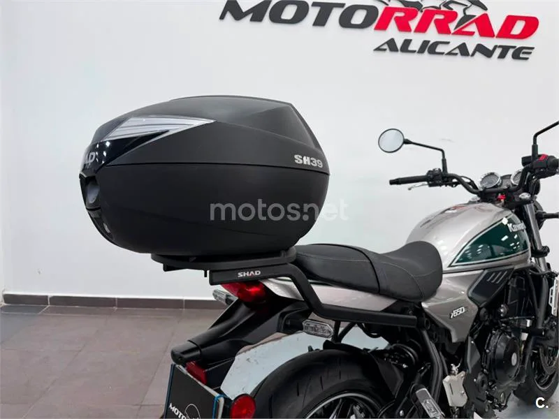 Kawasaki Z650 – Vista 6