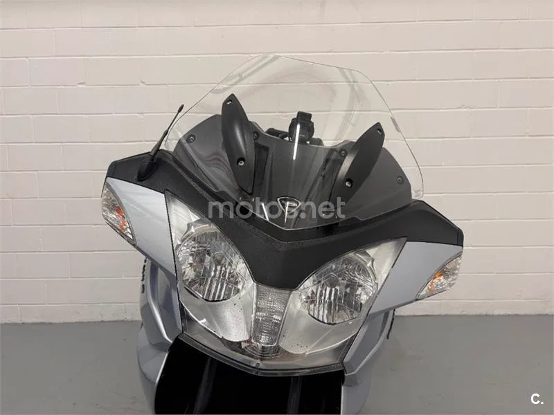 Triumph Trophy 1200 – Vista 21