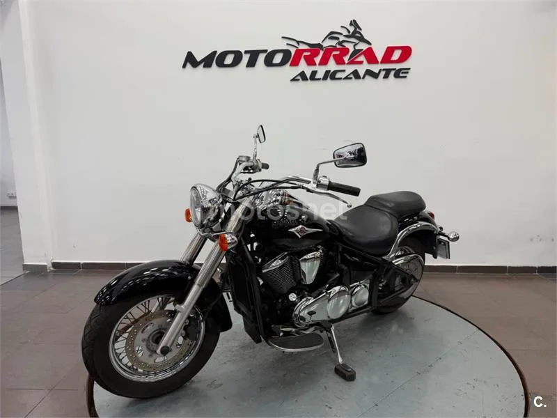 Kawasaki VN 900 Classic – Vista 14