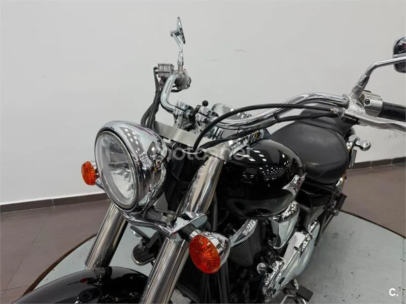 Kawasaki VN 900 Classic – Vista 15