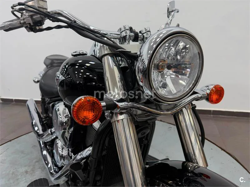 Kawasaki VN 900 Classic – Vista 19