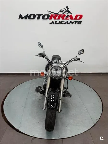 Kawasaki VN 900 Classic – Vista 3