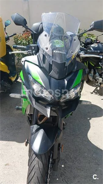 Kawasaki Versys – Vista 3