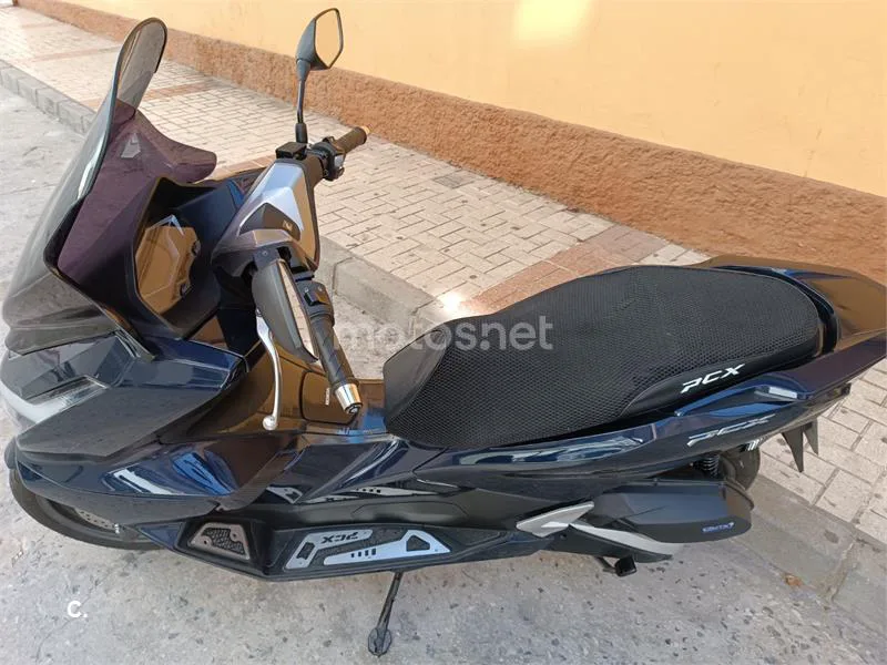 Honda PCX 125 – Vista 5