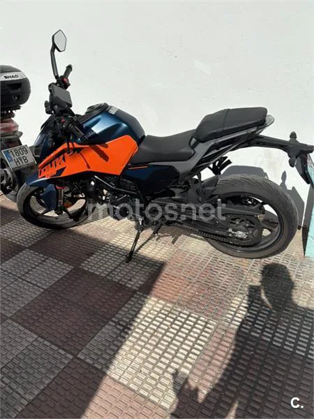 KTM 125 – Vista 4