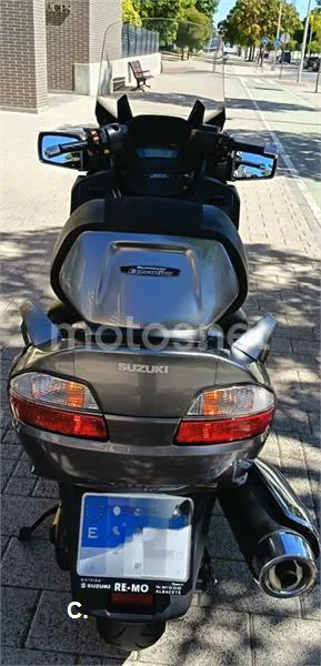 Suzuki Burgman 650 Executive – Vista 4