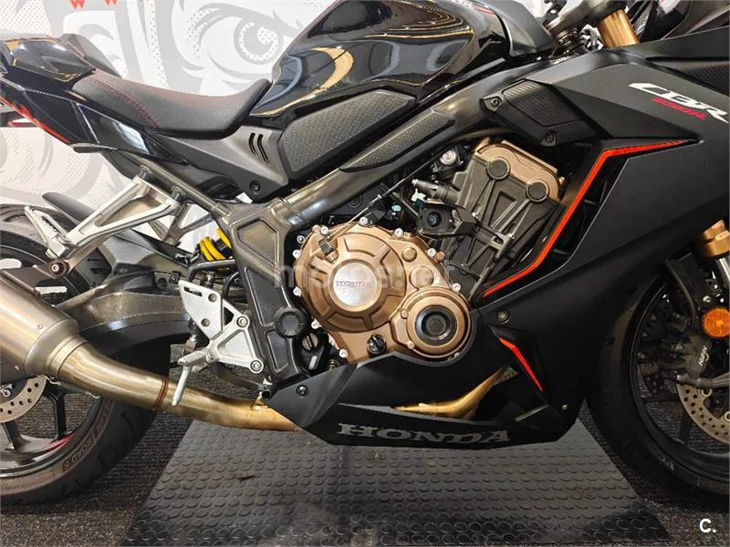 Honda CB 650 R – Vista 13