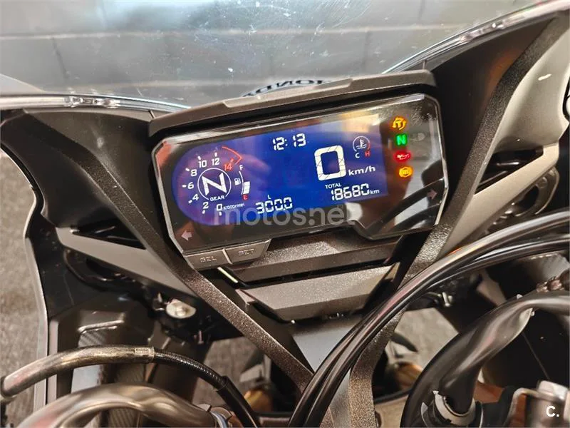 Honda CB 650 R – Vista 9