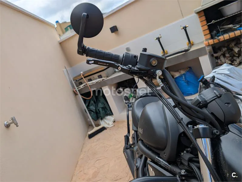 Kawasaki Vulcan S – Vista 2