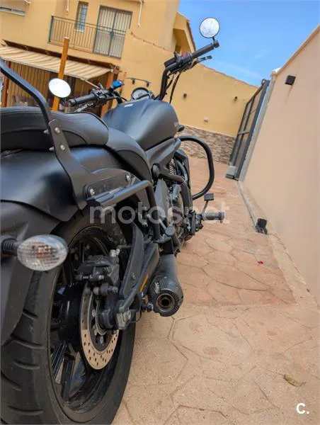 Kawasaki Vulcan S – Vista 3
