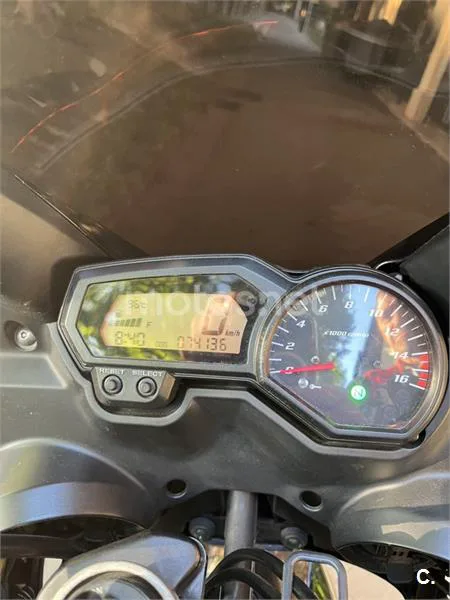 Yamaha FZ6 Fazer S2 – Vista 2