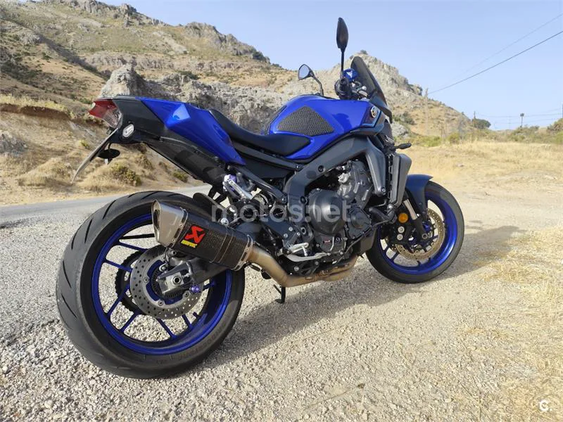 Yamaha MT-09 - Vista 8