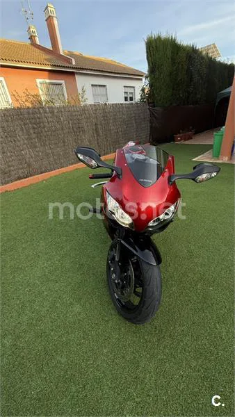 Honda CBR 1000 RR Fireblade – Vista 2