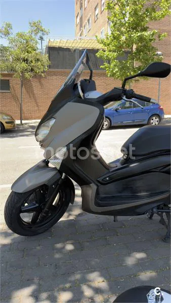 Yamaha XMAX 250 – Vista 2