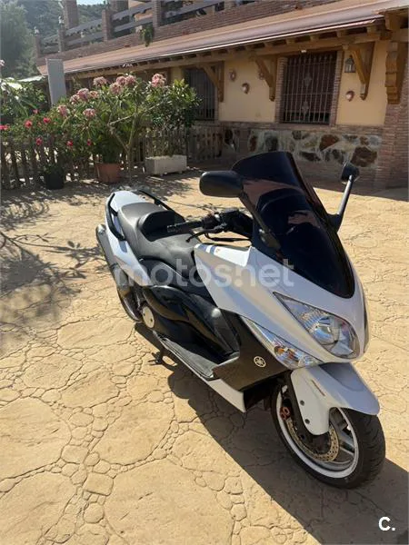 Yamaha TMAX 500 - Vista 5