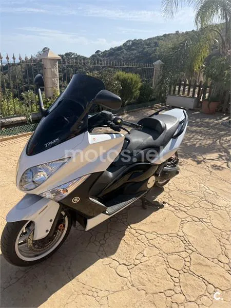 Yamaha TMAX 500 - Vista 6