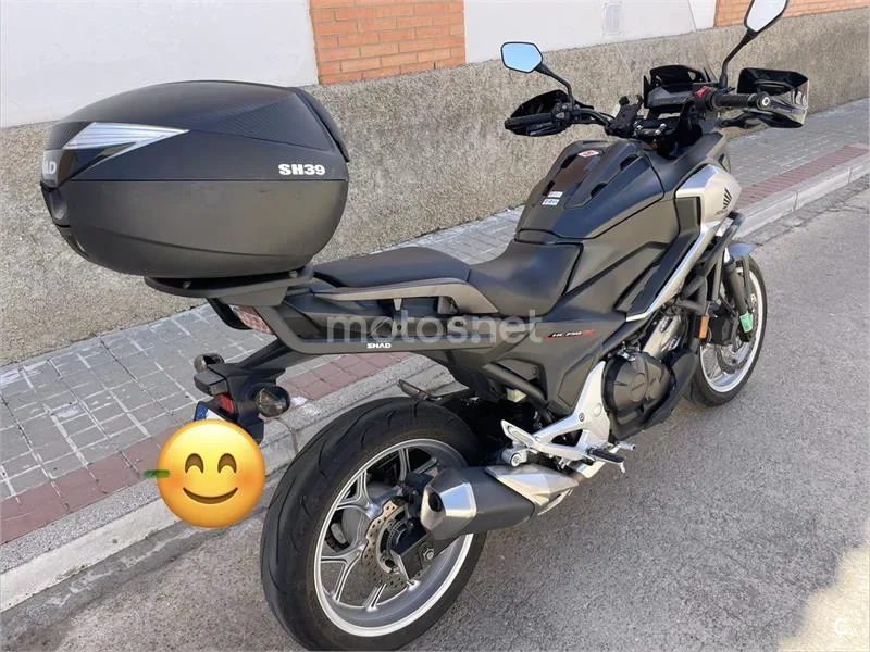 Honda NC 750 X – Vista 7