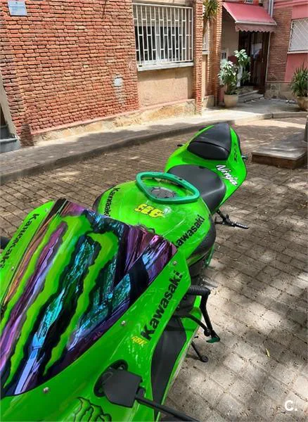 Kawasaki Ninja ZX-6R – Vista 2
