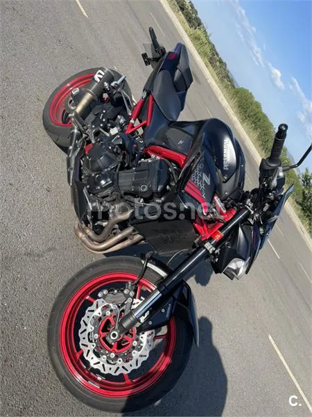 Kawasaki Z900 – Vista 5