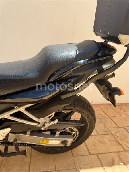 Yamaha FZ6 Fazer – Vista 9