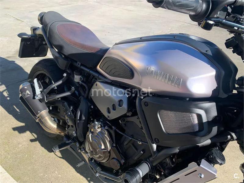 Yamaha XSR 700 – Vista 2