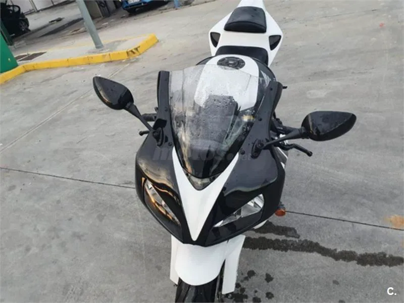 Honda CBR 1000 RR Fireblade – Vista 3