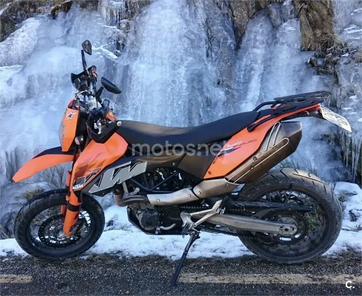 KTM 690 Enduro R – Vista 14