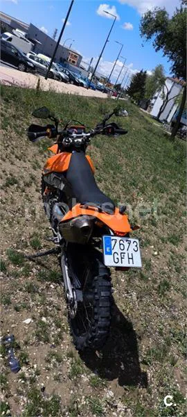 KTM 690 Enduro R – Vista 5